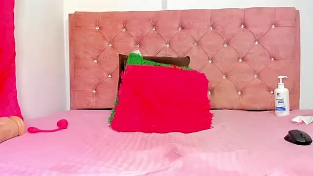 valery_adams_13 live cam
