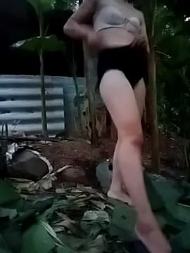 Nana-bibi live cam