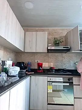 Adrilovechocolate live cam