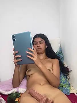 DarkSirenQueen live cam