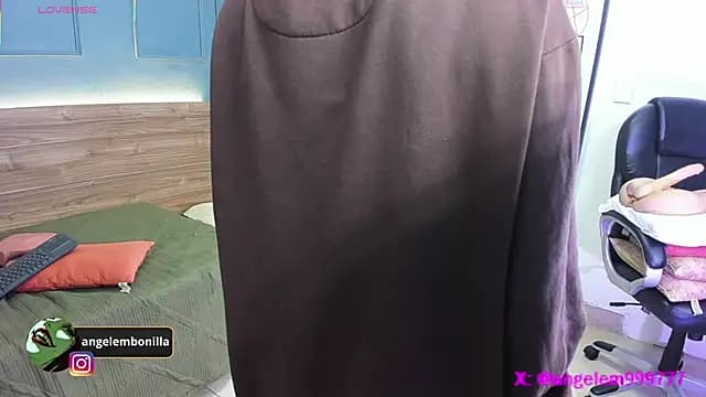 Fallen_Angel999777 live cam
