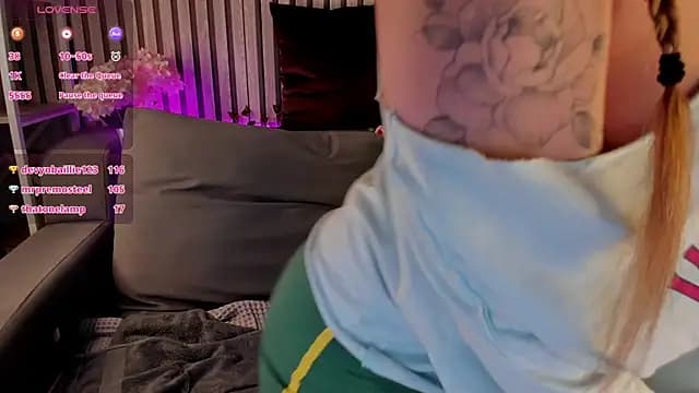 Casey_Sweeet live cam