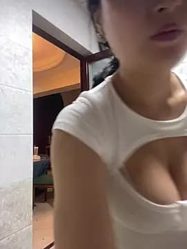 Yolanda9 live cam