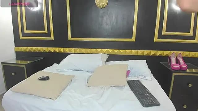 bombom_fox live cam