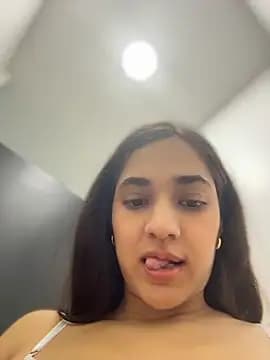 __amcutefatima live cam