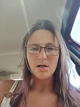 Queenle91 live cam