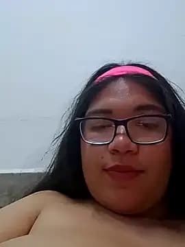 flowermilk_ live cam