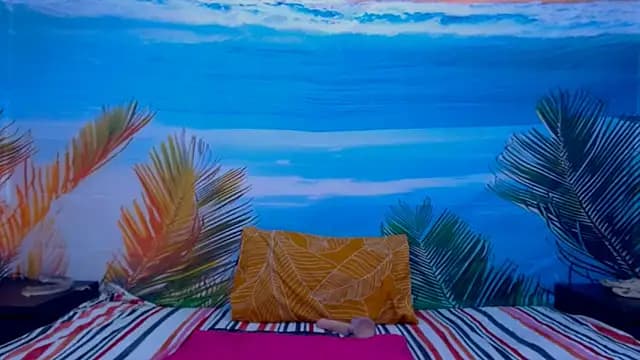 SweetSinAura live cam