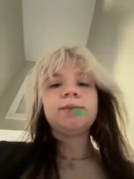 Cutiepiespanks live cam
