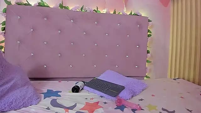 Melanie__Evans live cam