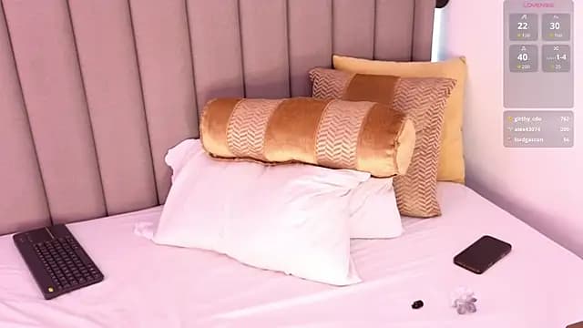 Saray_M_ live cam