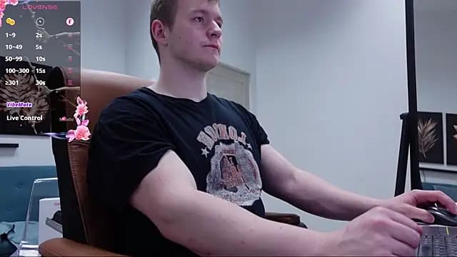 Richard_Dullas live cam