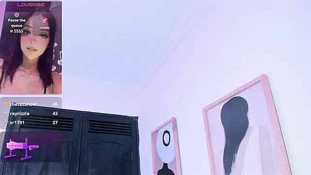 valentinna_montess live cam