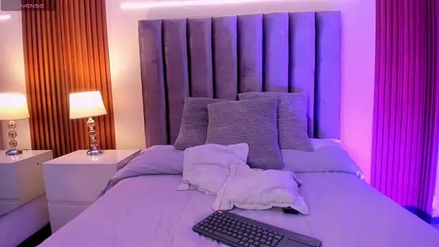 LilyHartt live cam
