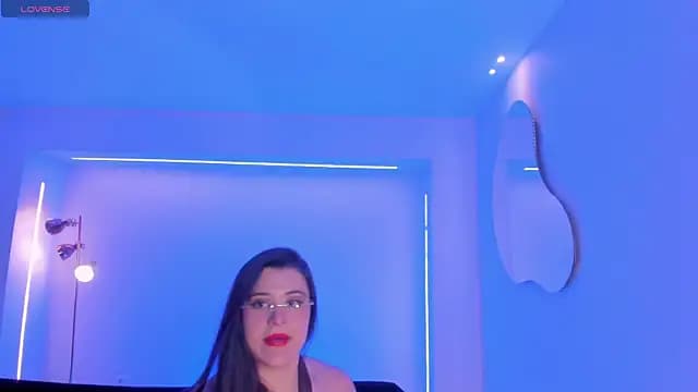 DemiNova live cam