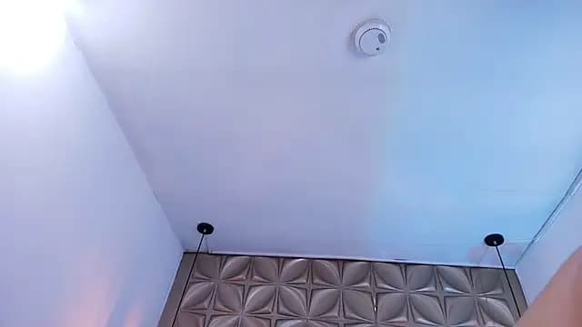 stephaniesun_ live cam on Stripchat