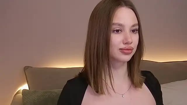 StefaEvans live cam on Stripchat
