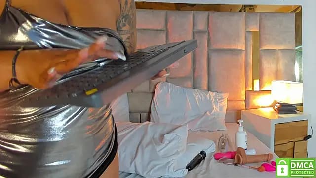 Miss_Abigail_ live cam