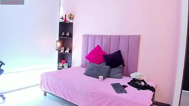 canndy_lover live cam