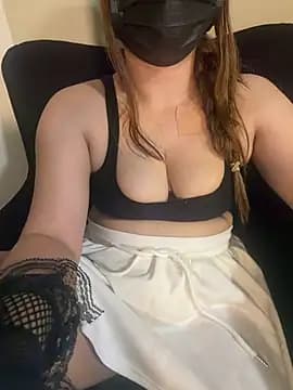 Tasty_LushDesire live cam