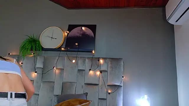 Miia_Anderson live cam