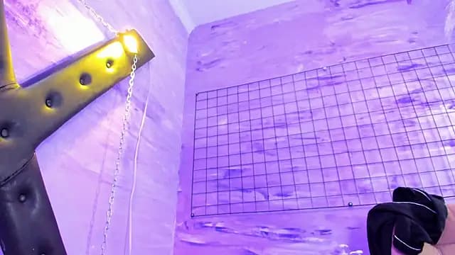 gaiia_uwu live cam