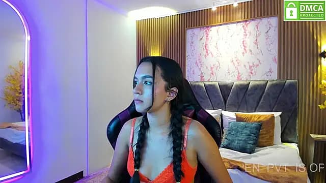 Aisha_Vex live cam on Stripchat