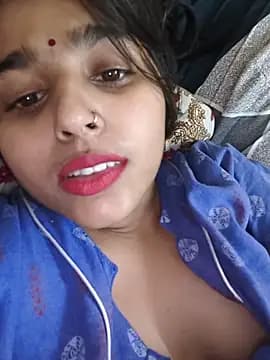 Cute-Simmi69 live cam