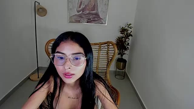 Zireth_Quinn live cam