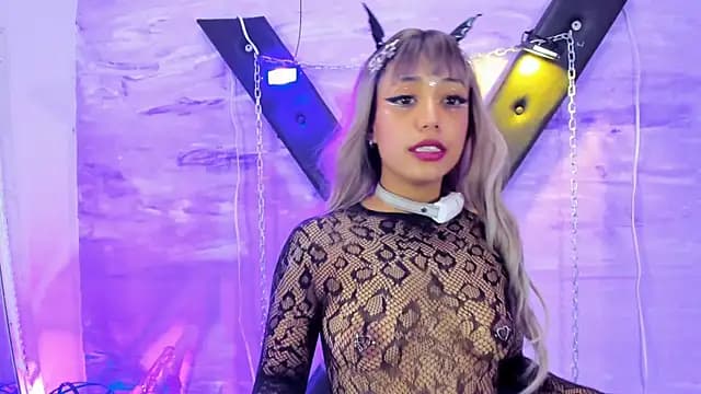 gaiia_uwu live cam