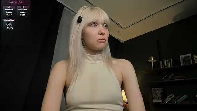 DelorisDetrich live cam