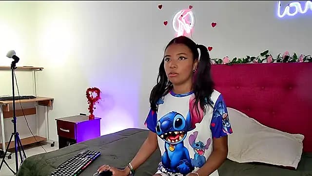 Ellie_Cute7 live cam