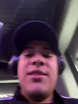 oliver_Ferrer live cam