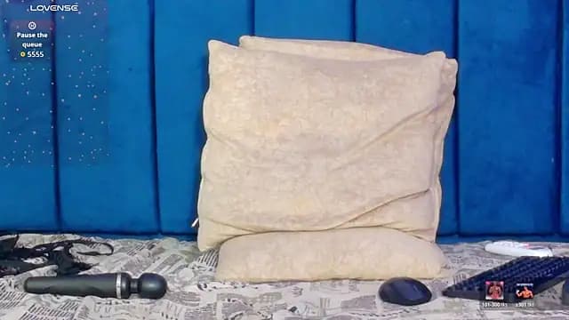 kiaratentation live cam