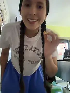 LittleDoll___ live cam