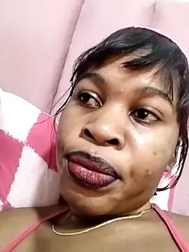 Cherrydollx live cam