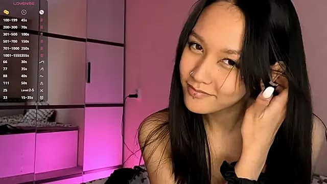 ayanovae live cam
