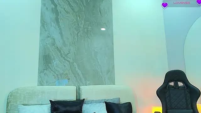 zoe_martins_ live cam