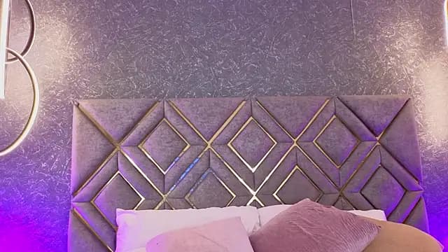 Bella-Swant live cam
