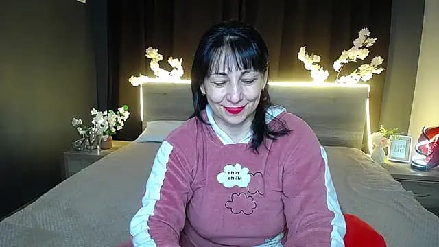 LiluGrants live cam