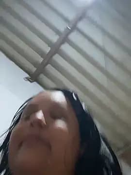 Bigostosa live cam