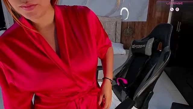 mia_18v live cam