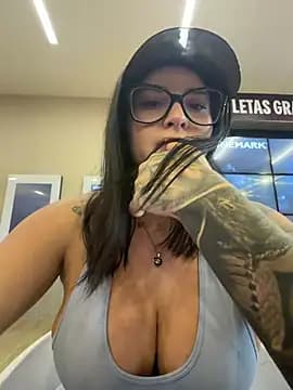 GabyMejiaa live cam