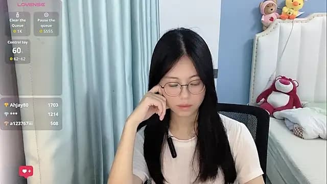 Luna-666 live cam