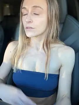 lunagirl13 live cam