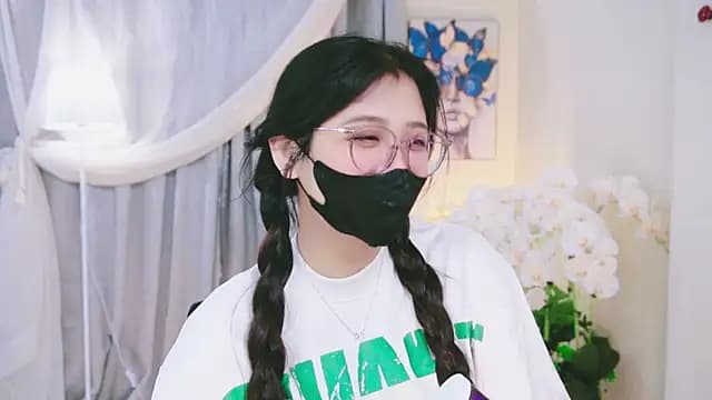 Chan_Chann live cam