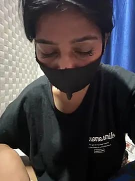 True_Love009 live cam