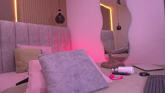 violeta_aroca live cam