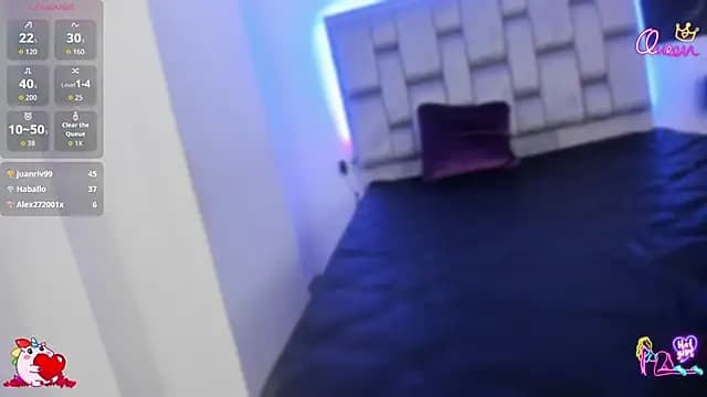 carolinhott live cam on Stripchat