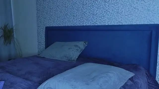 Kristi_Wolf live cam